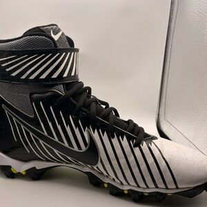 Nike Football Cleats Strike Shark 841657-100 Black White Men's US 11